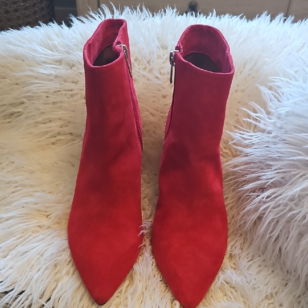 Vibrant Red Ankle Boots with High Heel and Pointed Toe